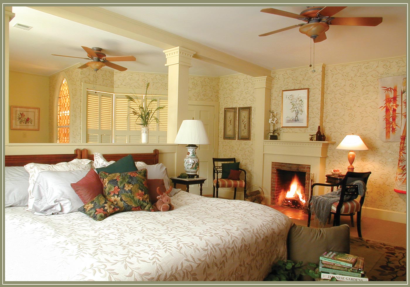 Suite-KinsmanBed Kinsman Bed